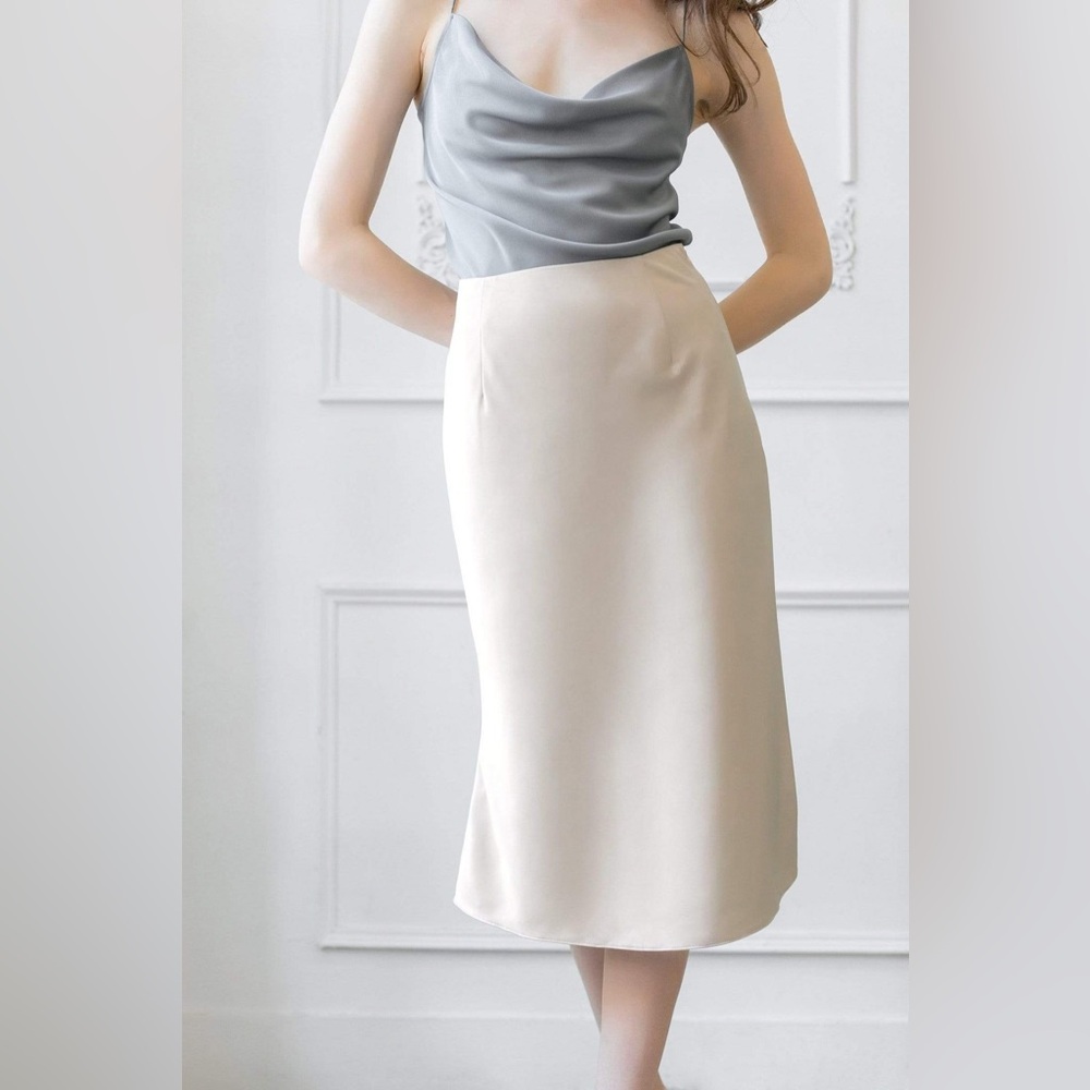 J.ING Beige Satin Midi Skirt Size XS NWT